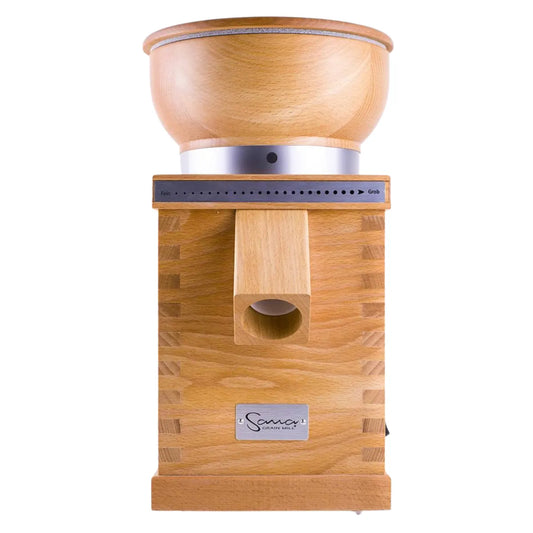 Młynek do zboża Sana – domowa produkcja świeżej mąki